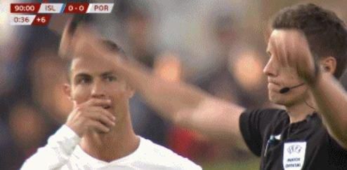 皱眉的兴奋
